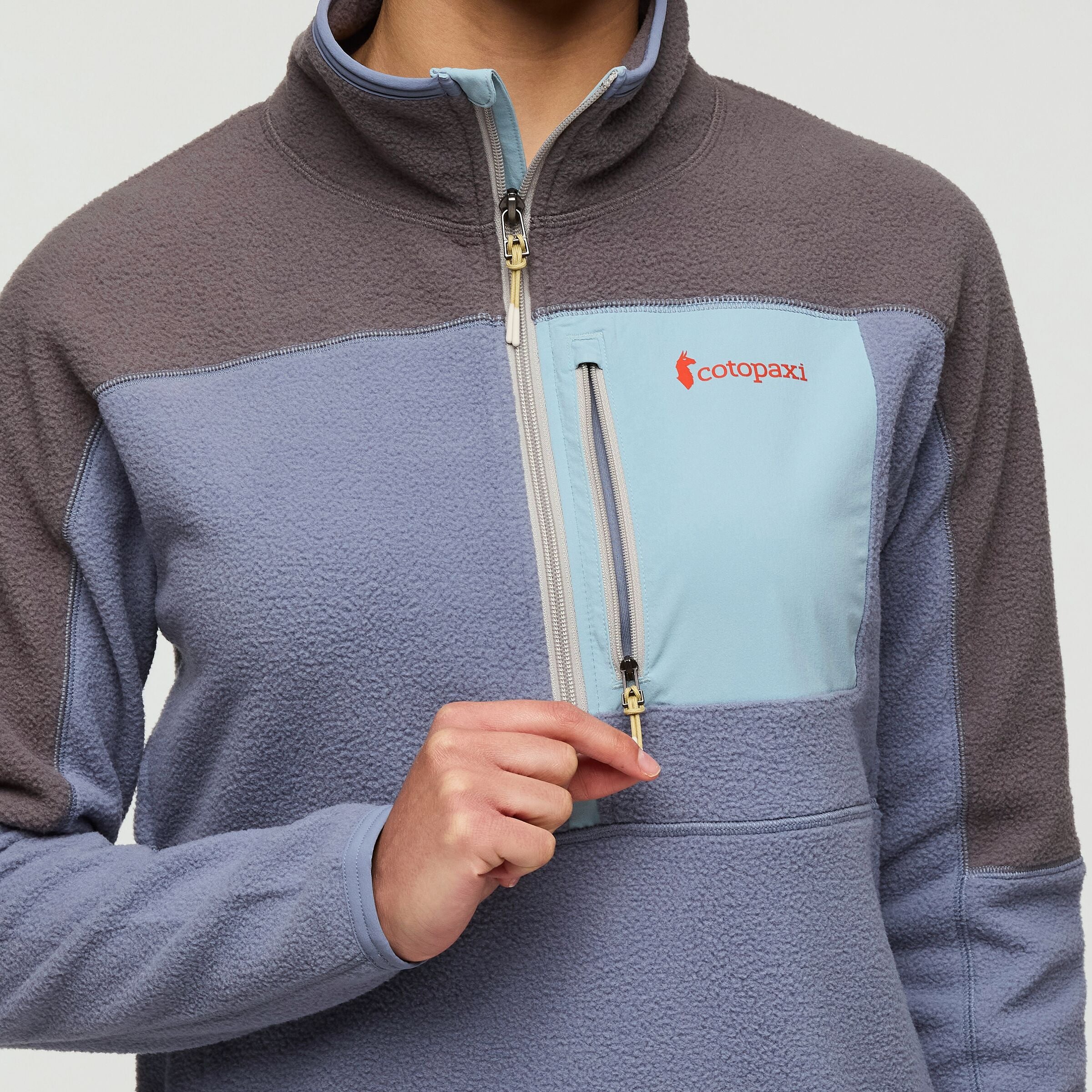 Abrazo Half-Zip - Image 9