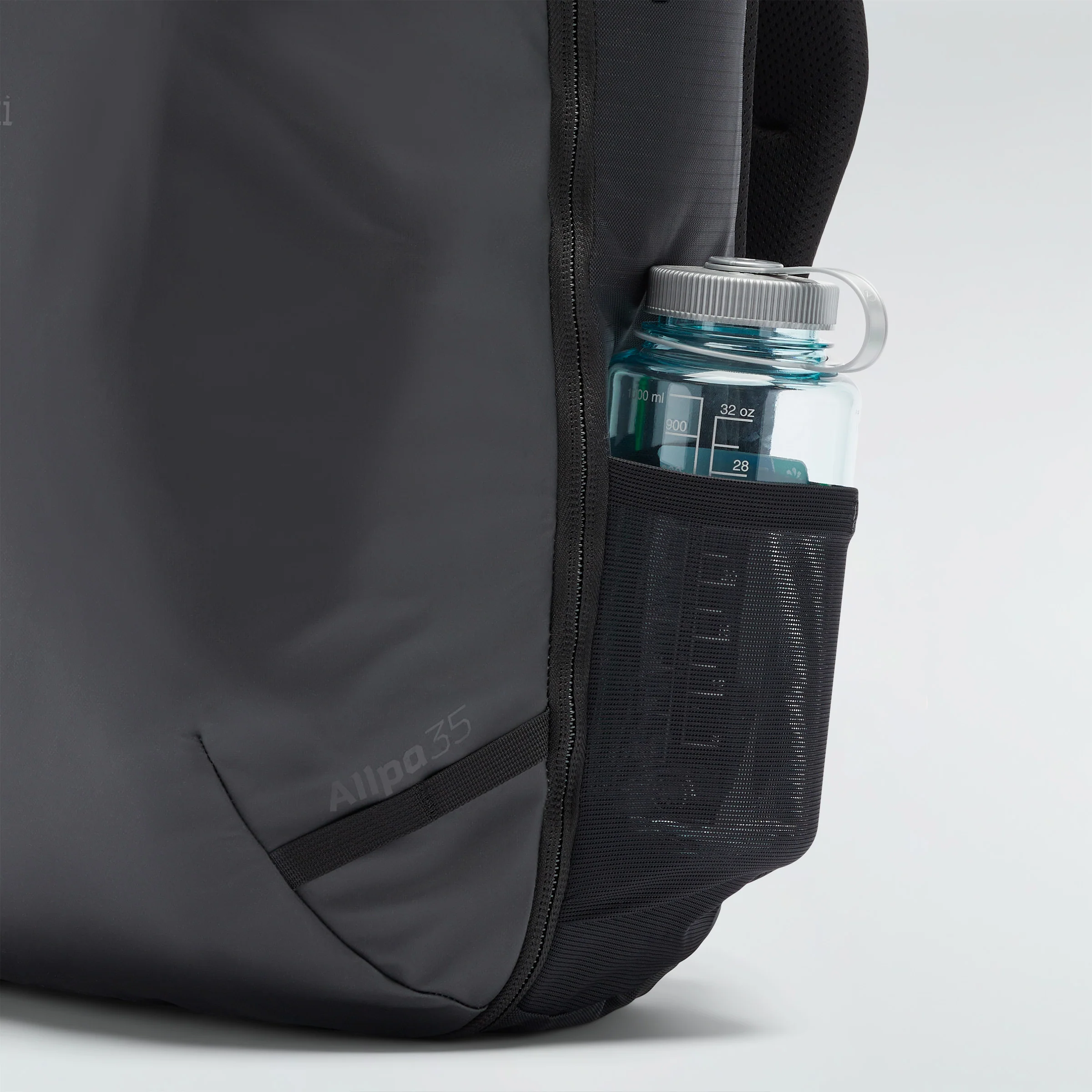 Allpa 35L Travel Pack - Image 16
