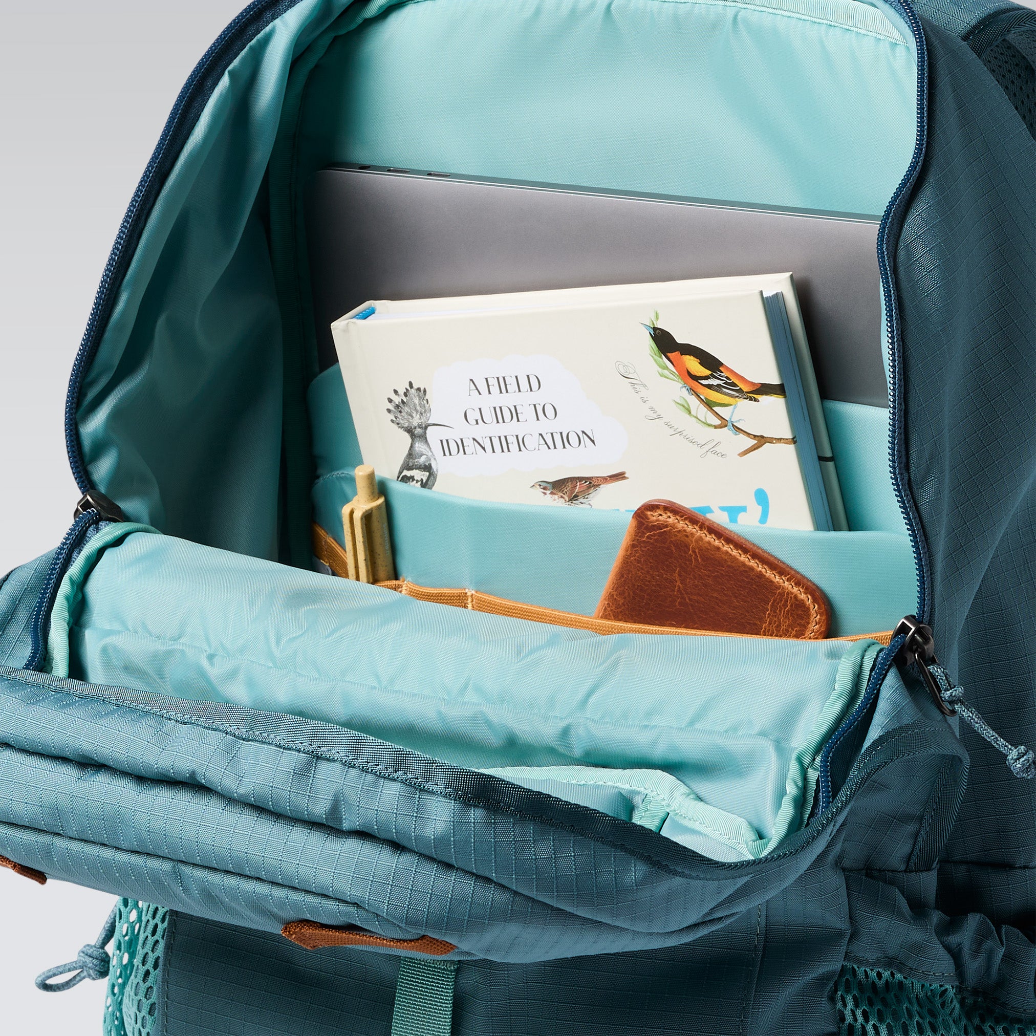 Clase 28L Daypack - Image 8