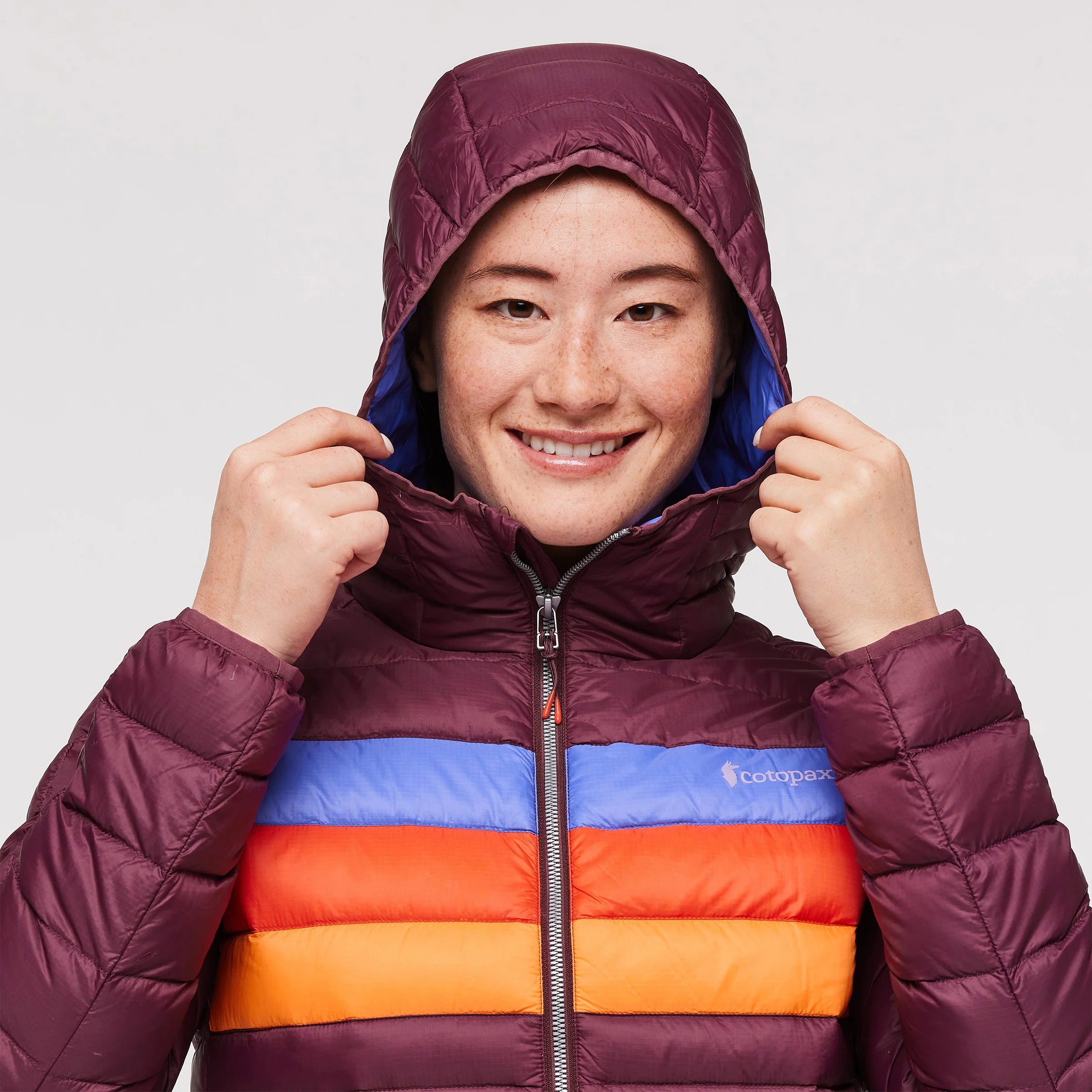 Fuego Down Hooded - Image 13