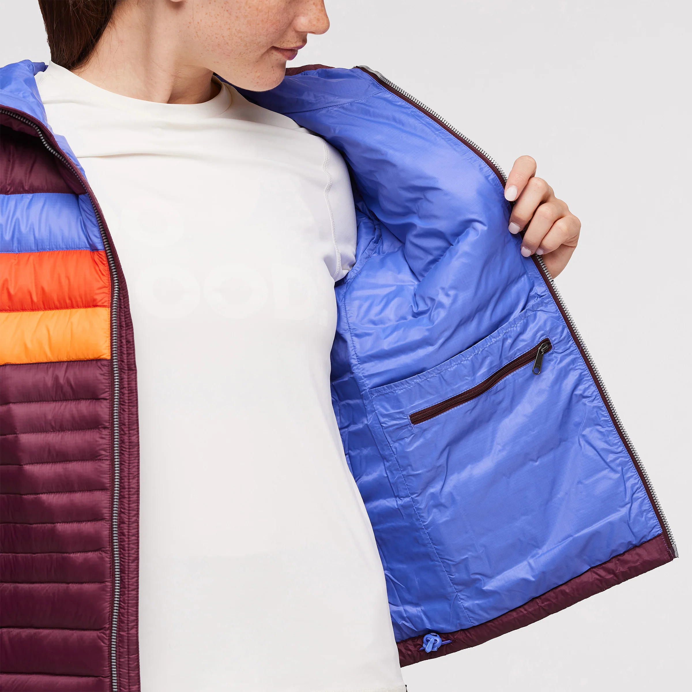 Fuego Down Hooded - Image 15