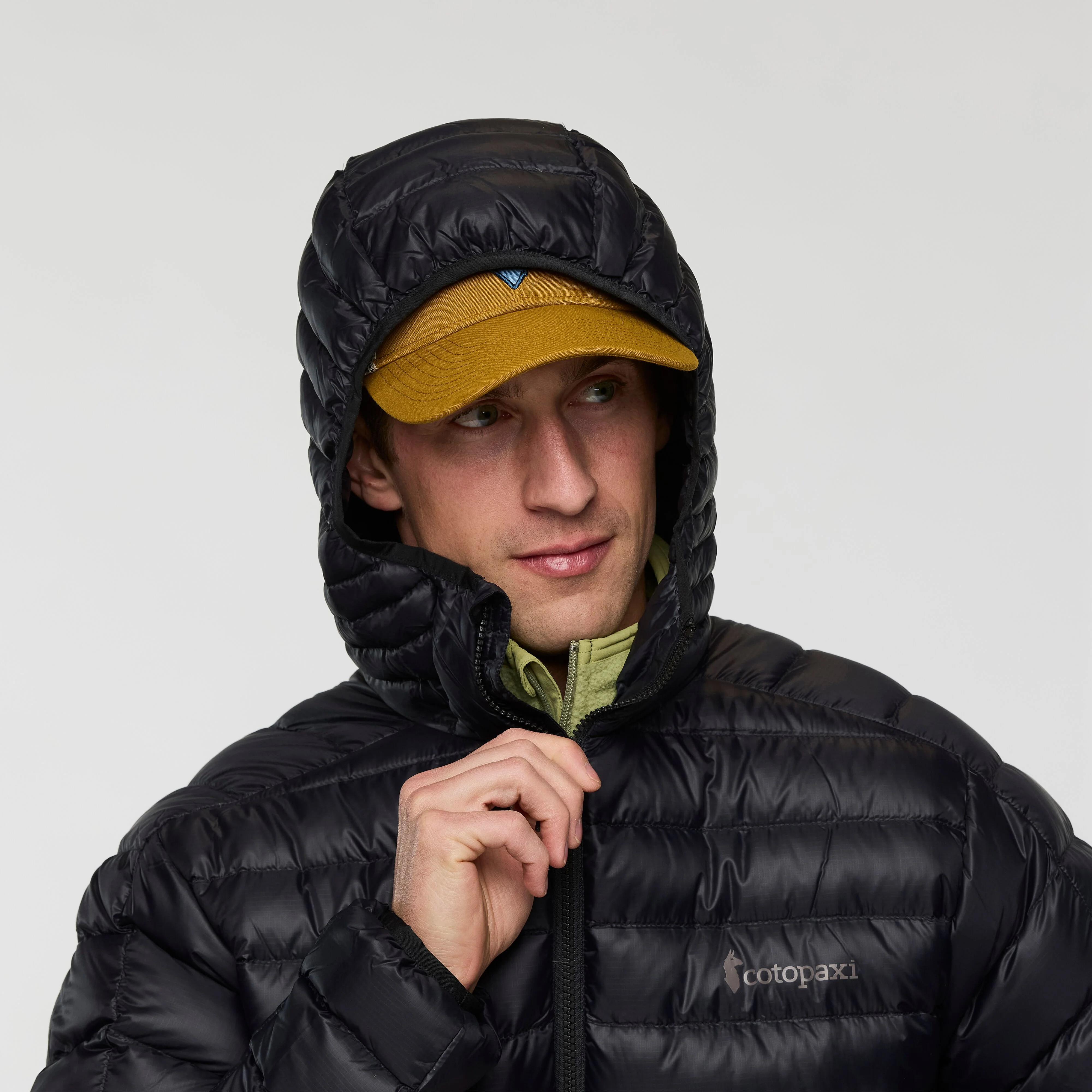 Fuego Down Hooded - Image 24
