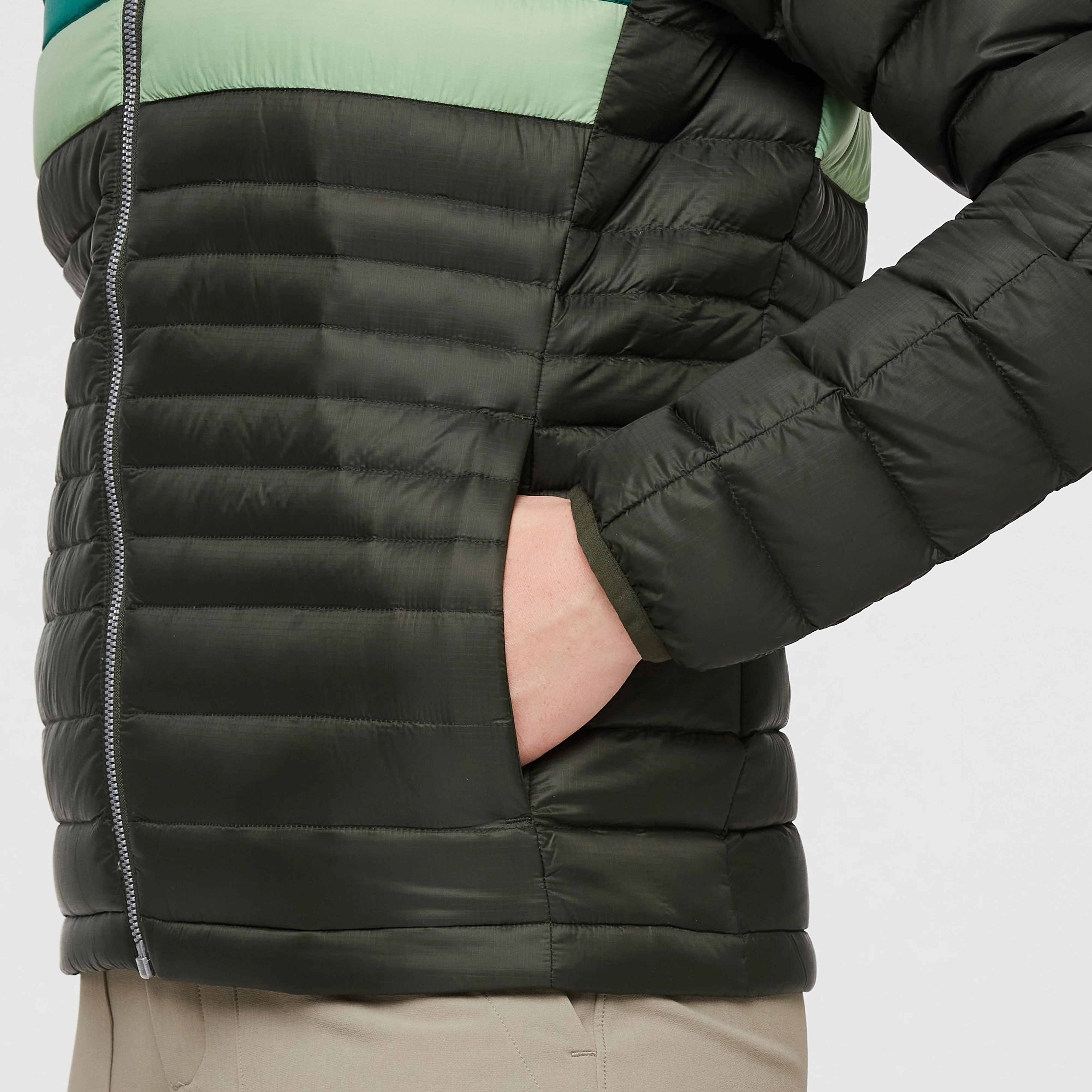 Fuego Down Hooded - Image 31