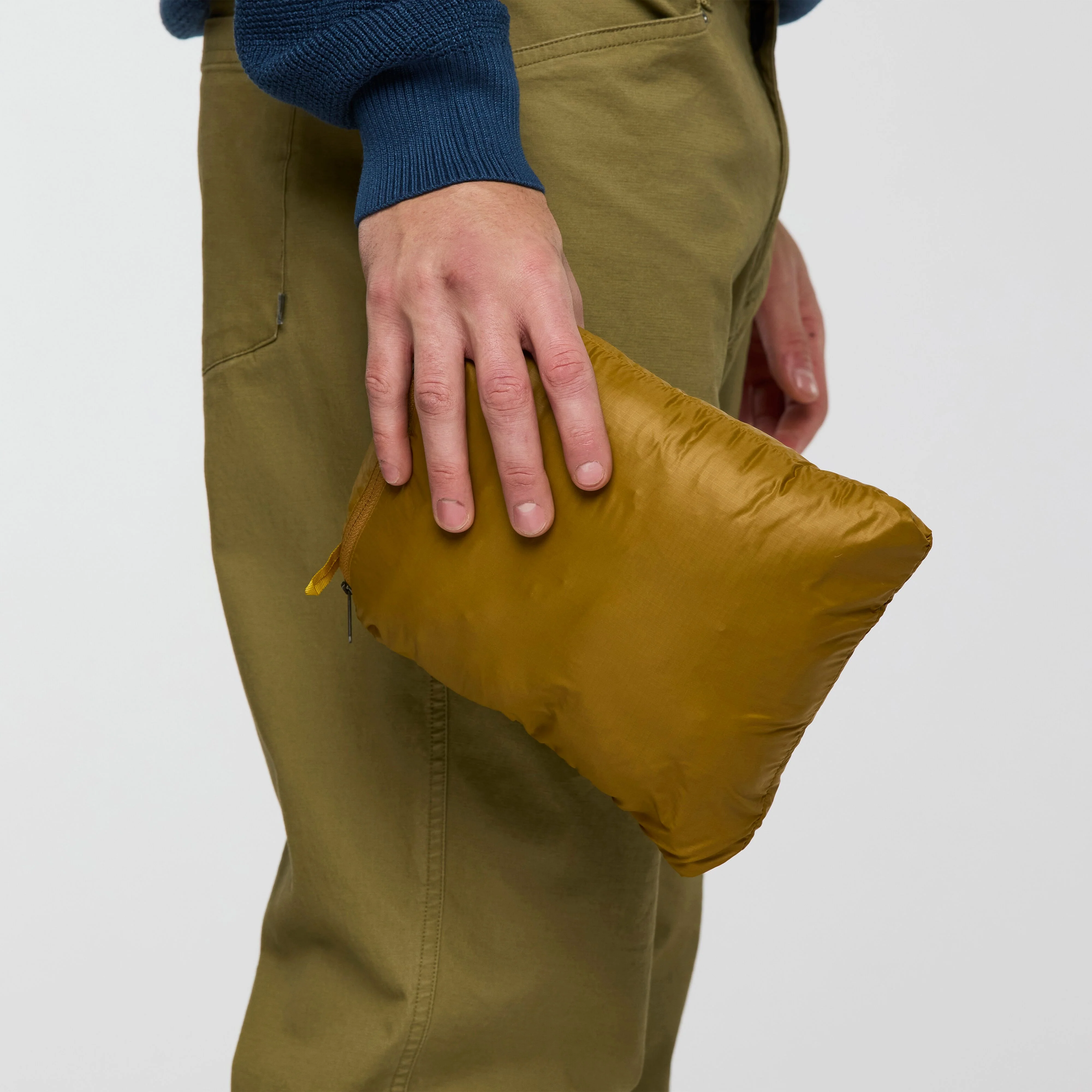 Fuego Down Vest - Image 20