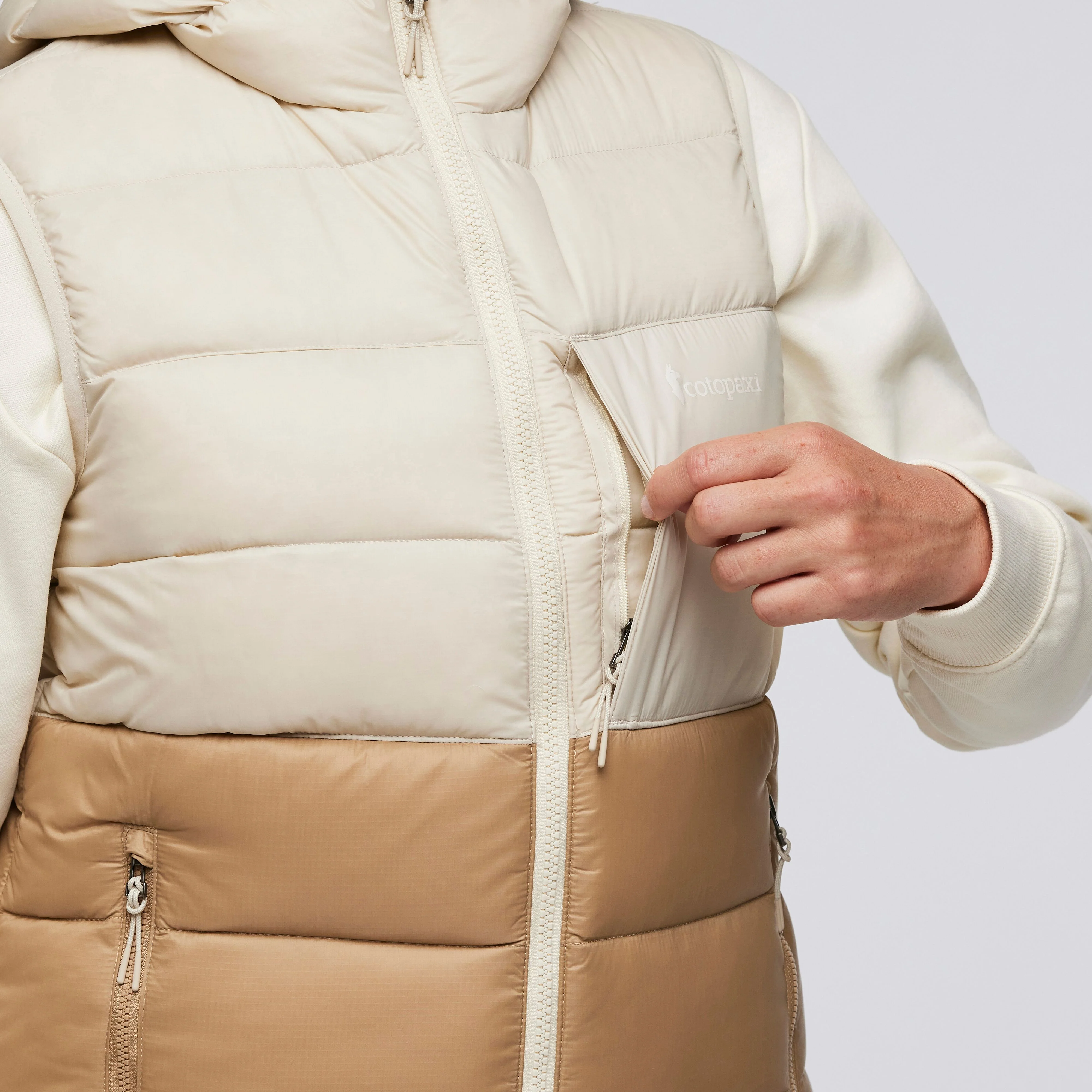 Fuego Max Down Vest - Image 15