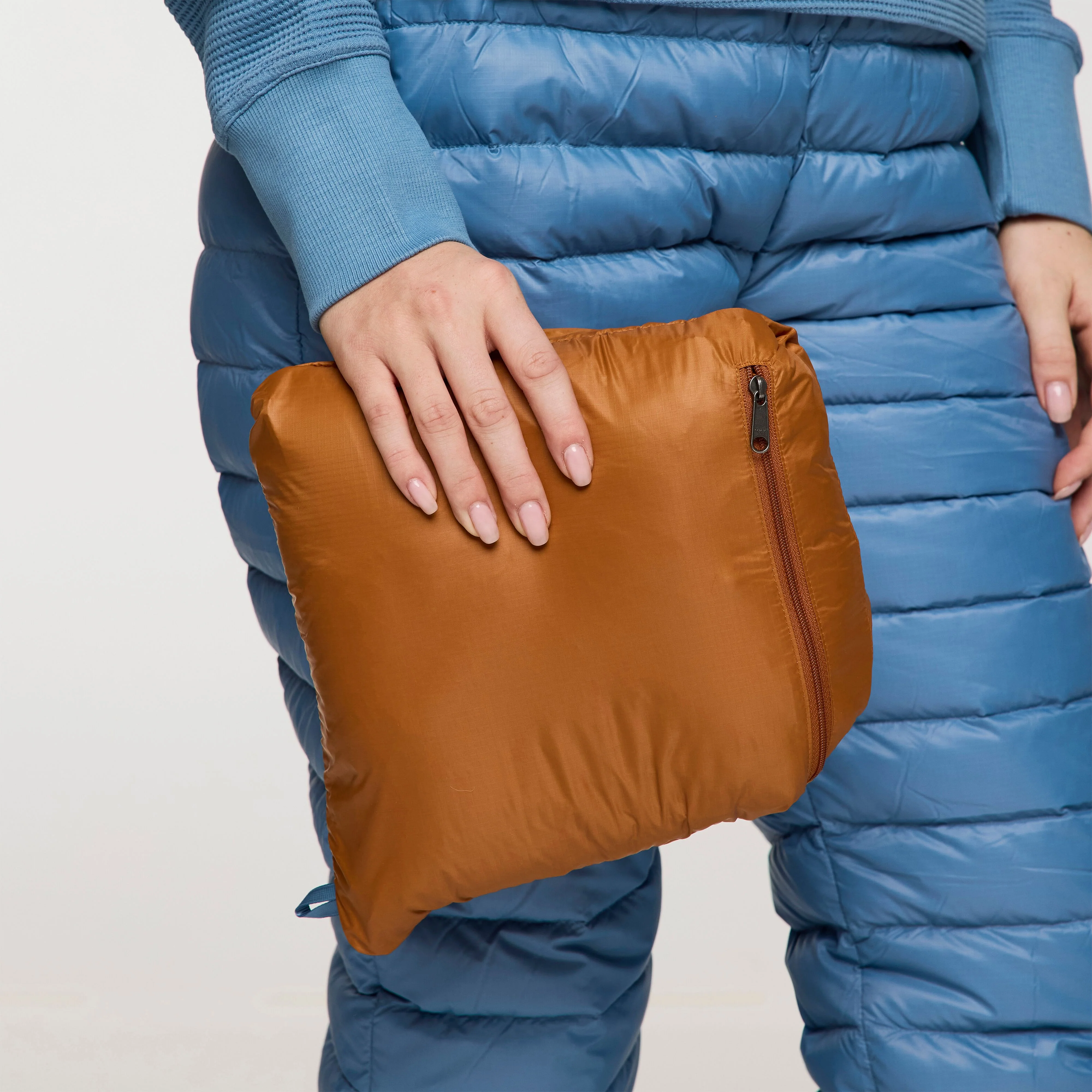 Fuego Max Down Vest - Image 9