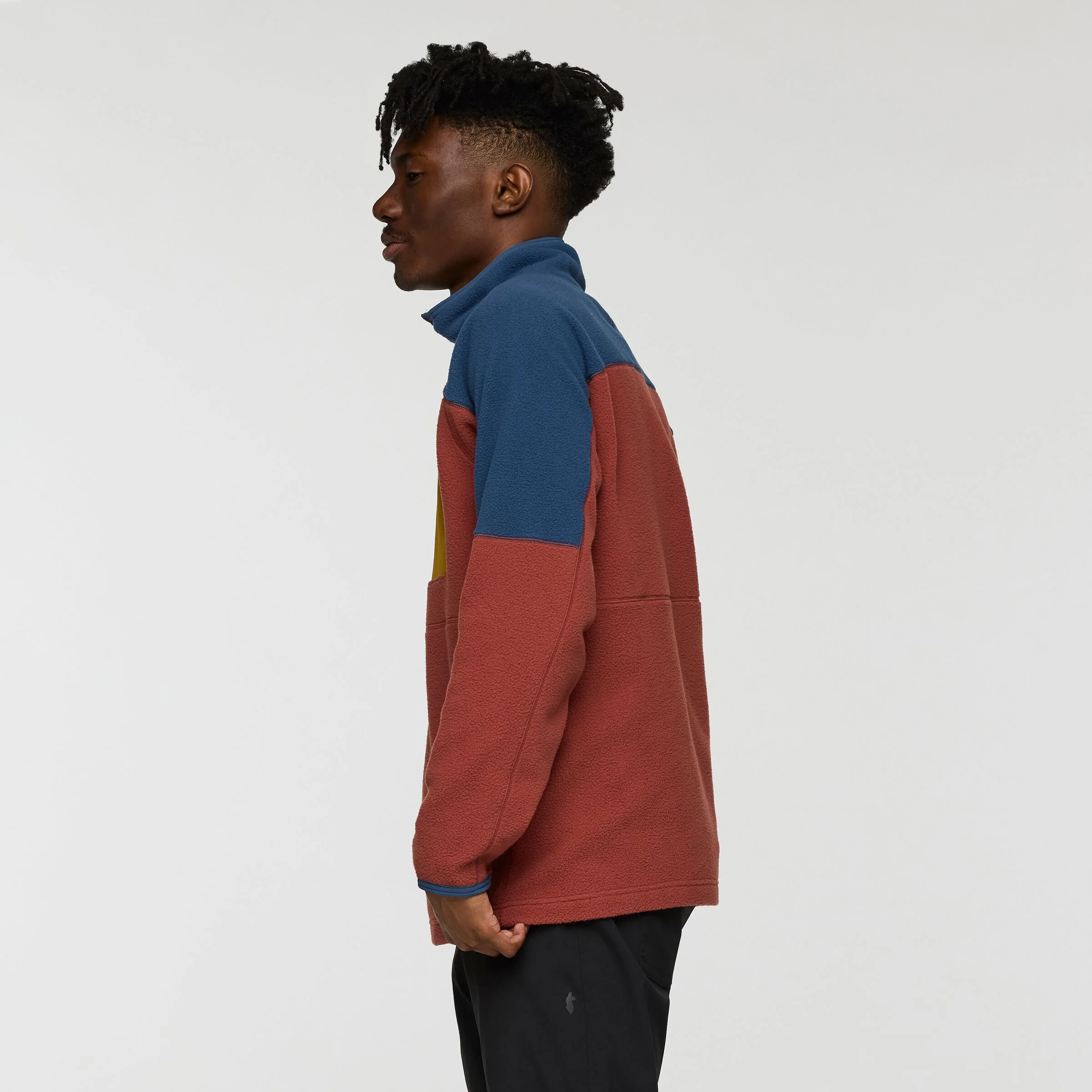 Abrazo Fleece Half-Zip - Image 5