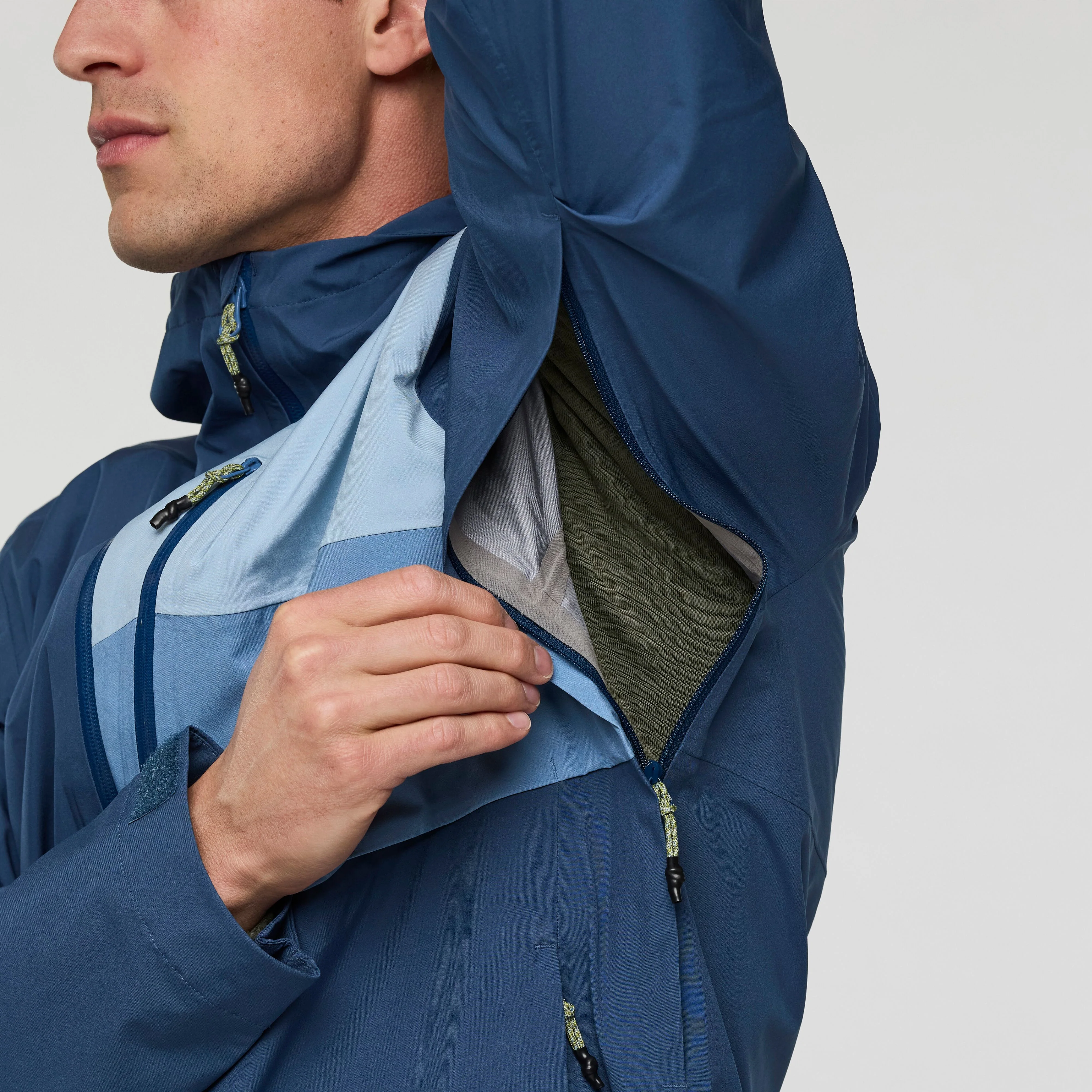 Impermeo 3L Hooded Shell Jacket - Image 35