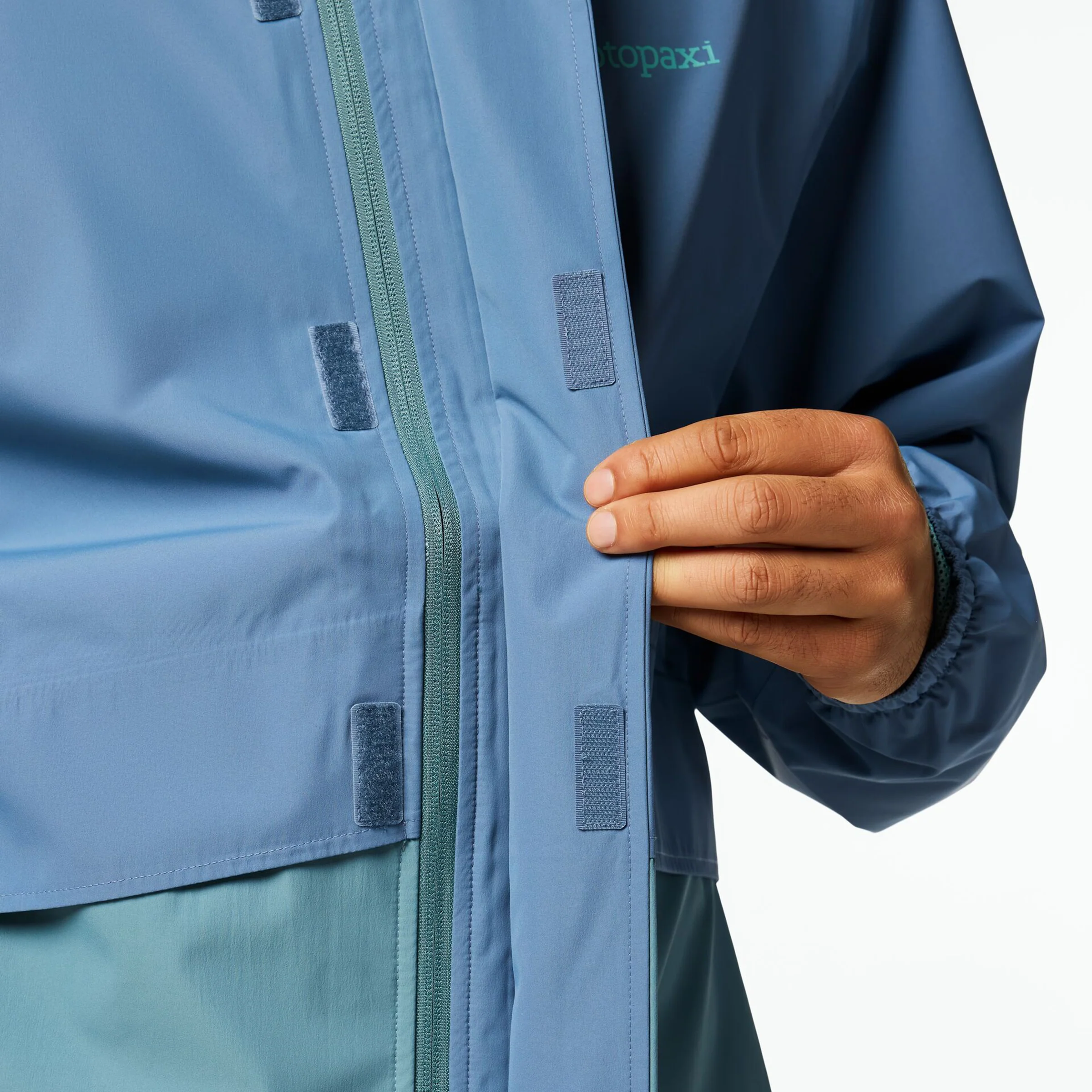 Rayu Rain Jacket - Image 11