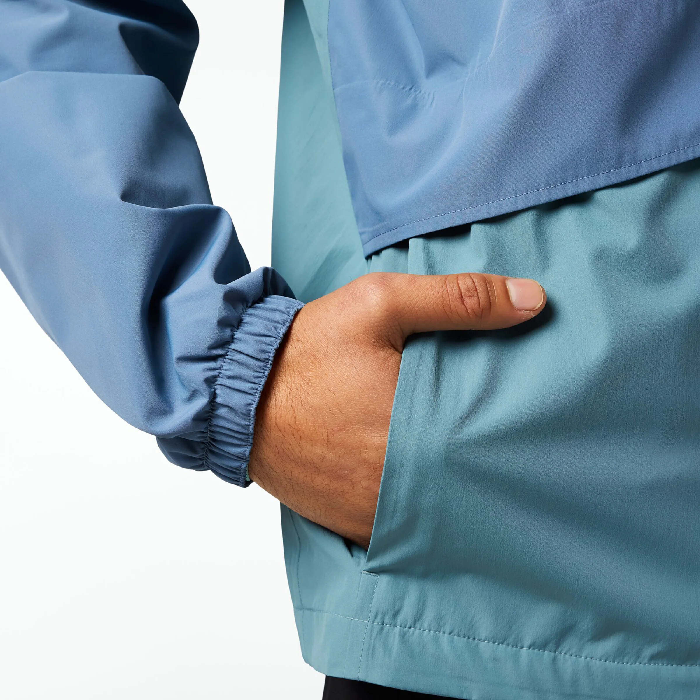 Rayu Rain Jacket - Image 12