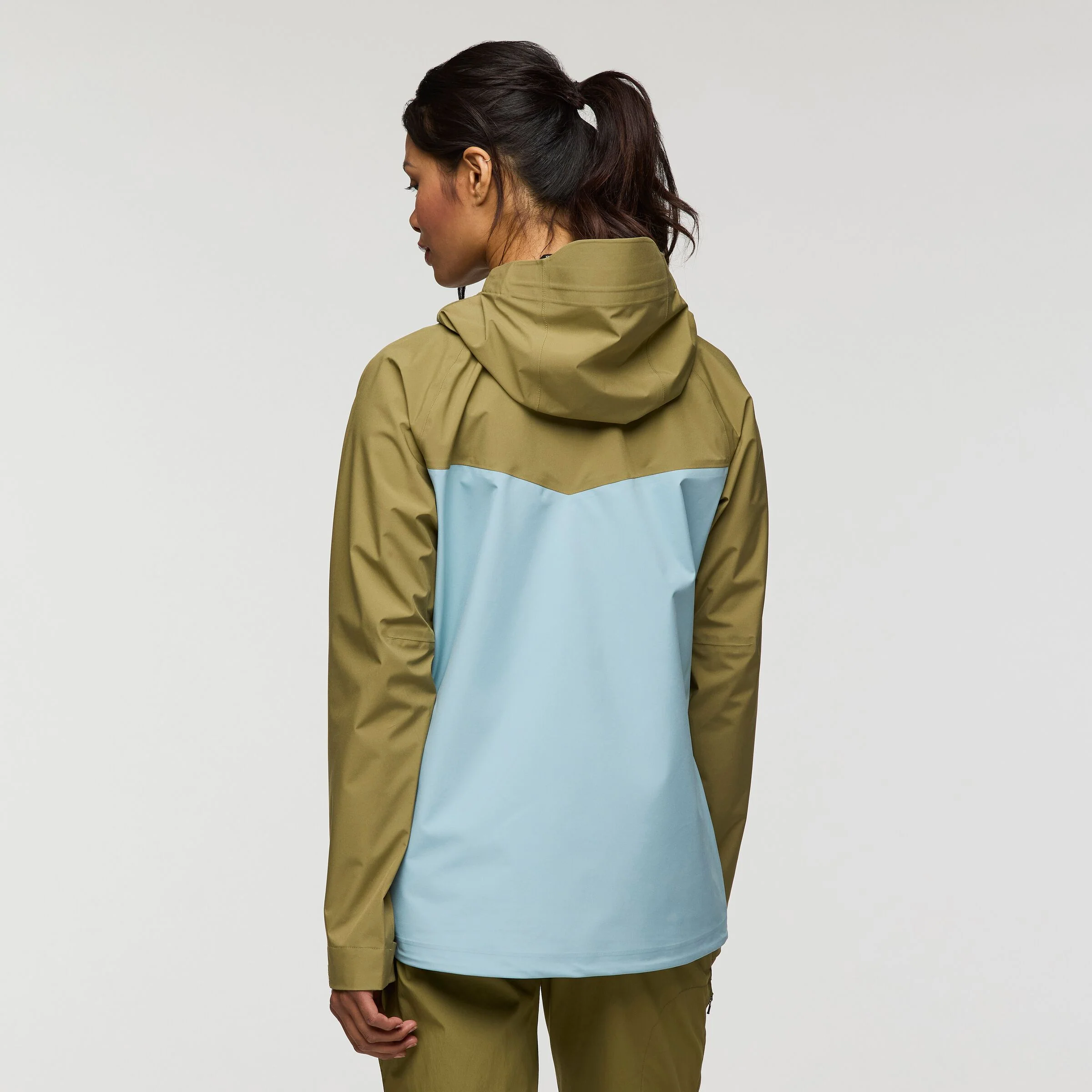 Impermeo 3L Hooded Shell Jacket - Image 10