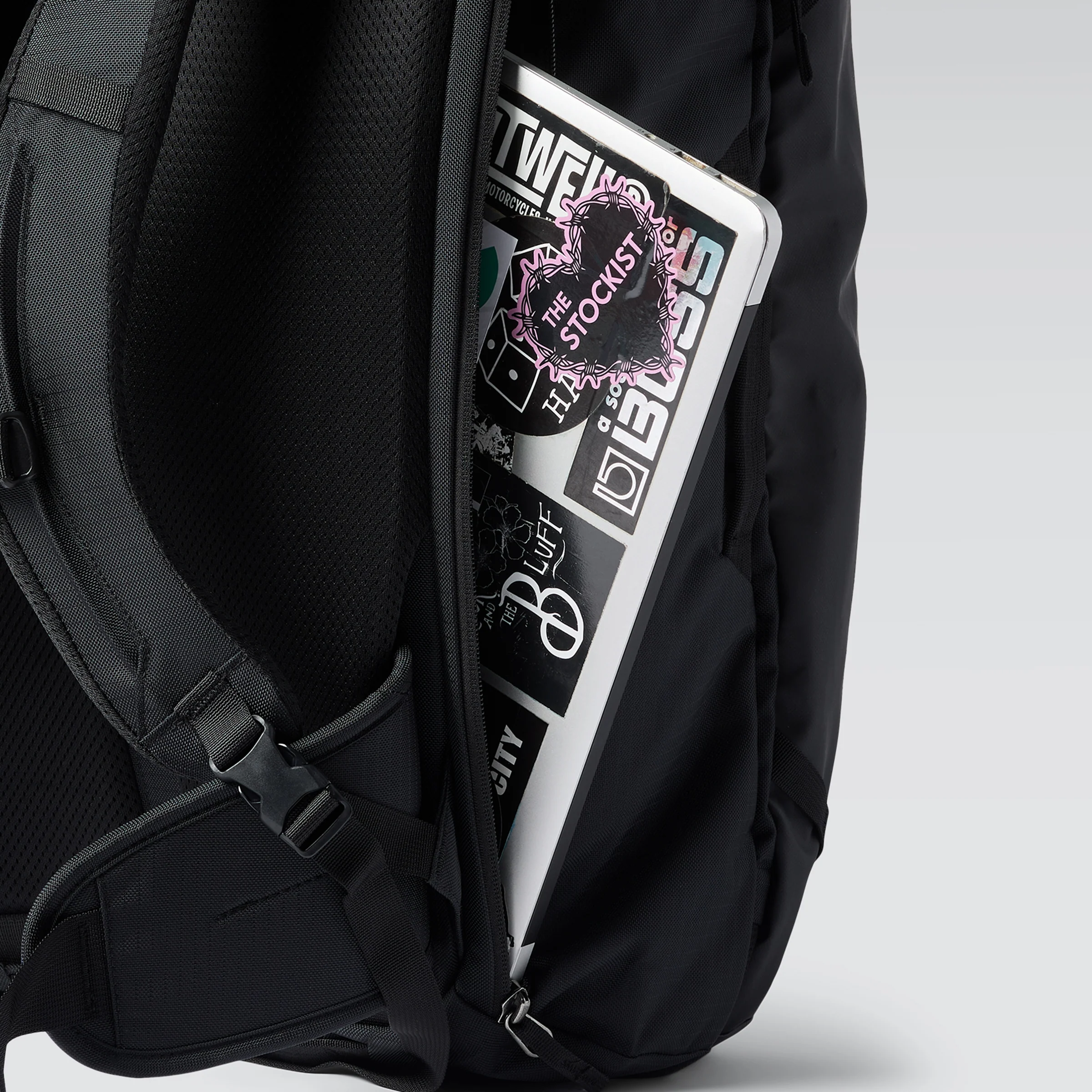 Allpa 42L Travel Pack - Image 14