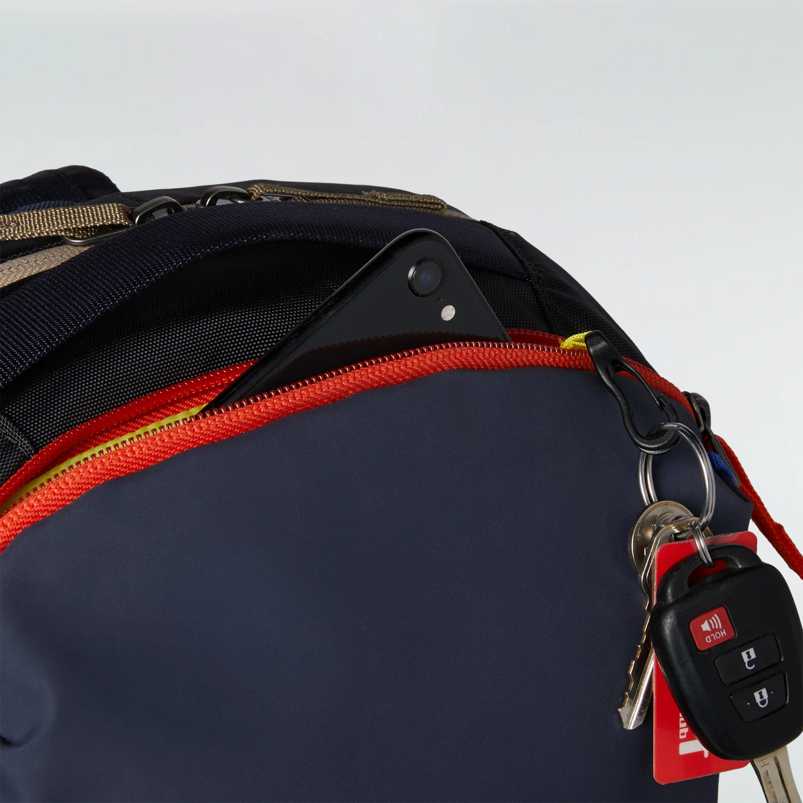 Chasqui 13L Sling Cada Dia - Image 6