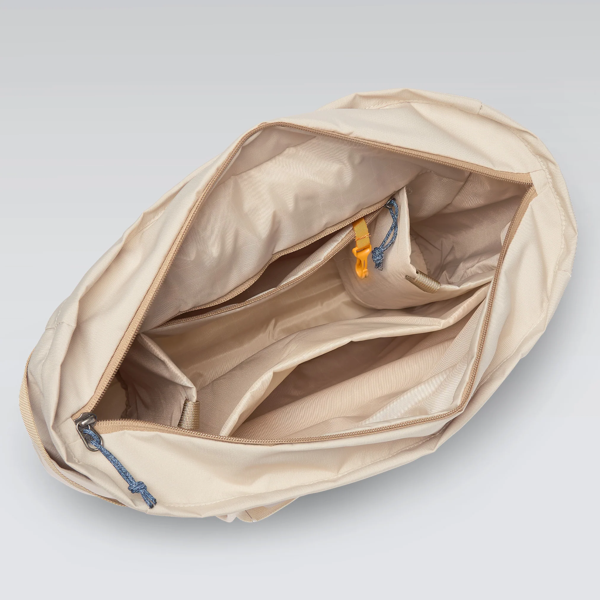 Mente 22L Tote - Image 18