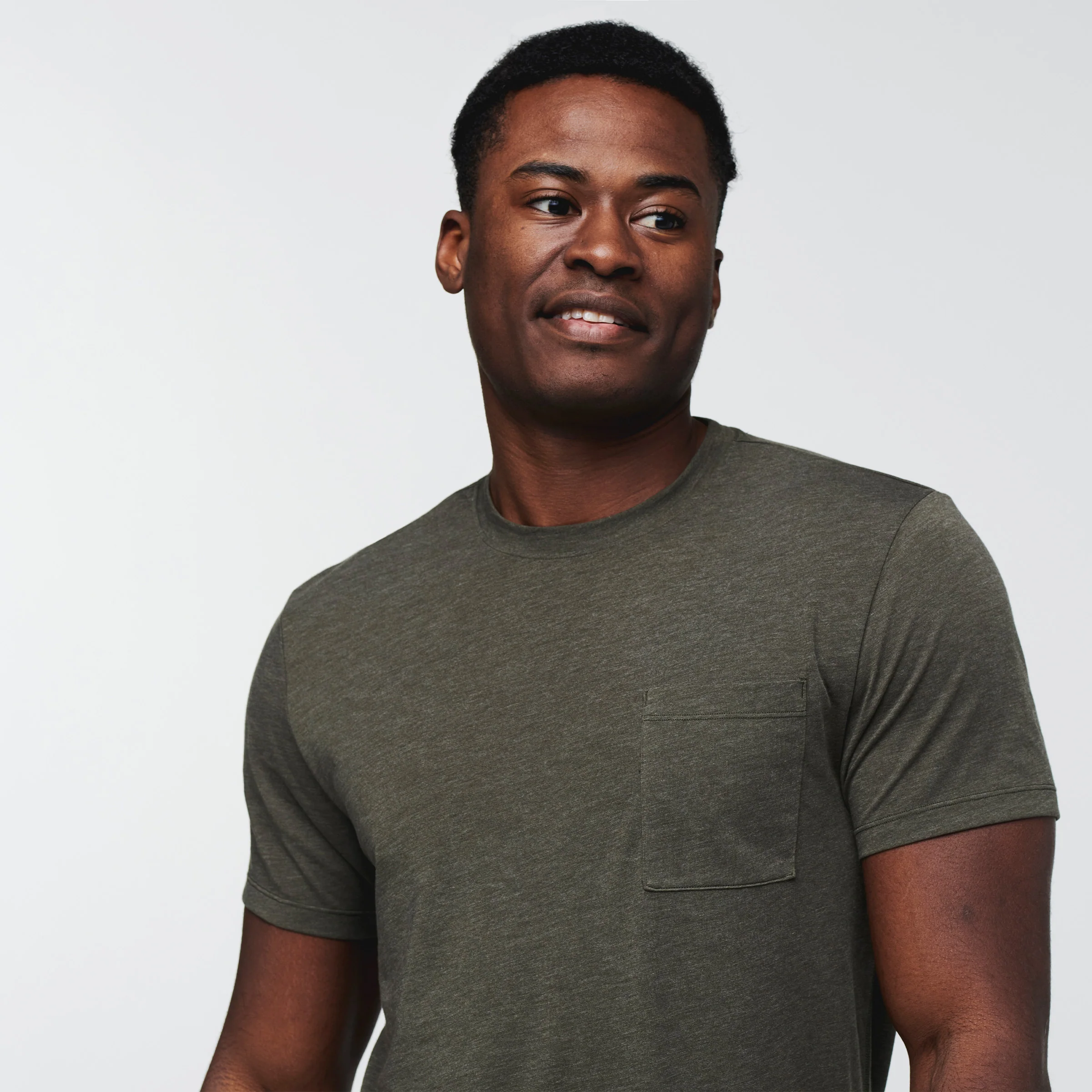 T-Shirt Paseo Travel Pocket - Image 13