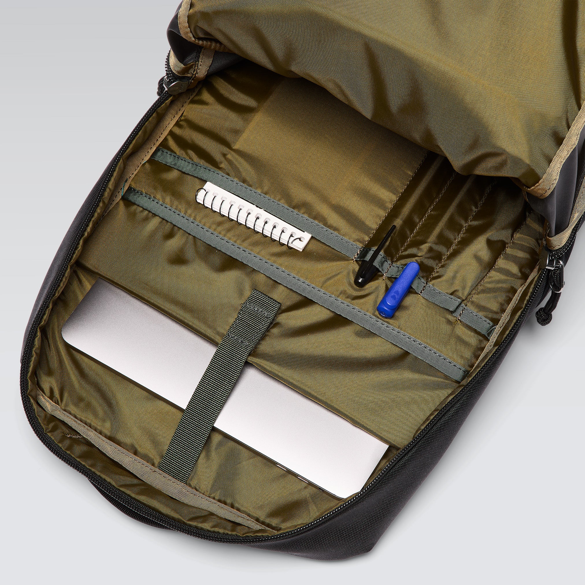 Tasra 16L Daypack - Image 11