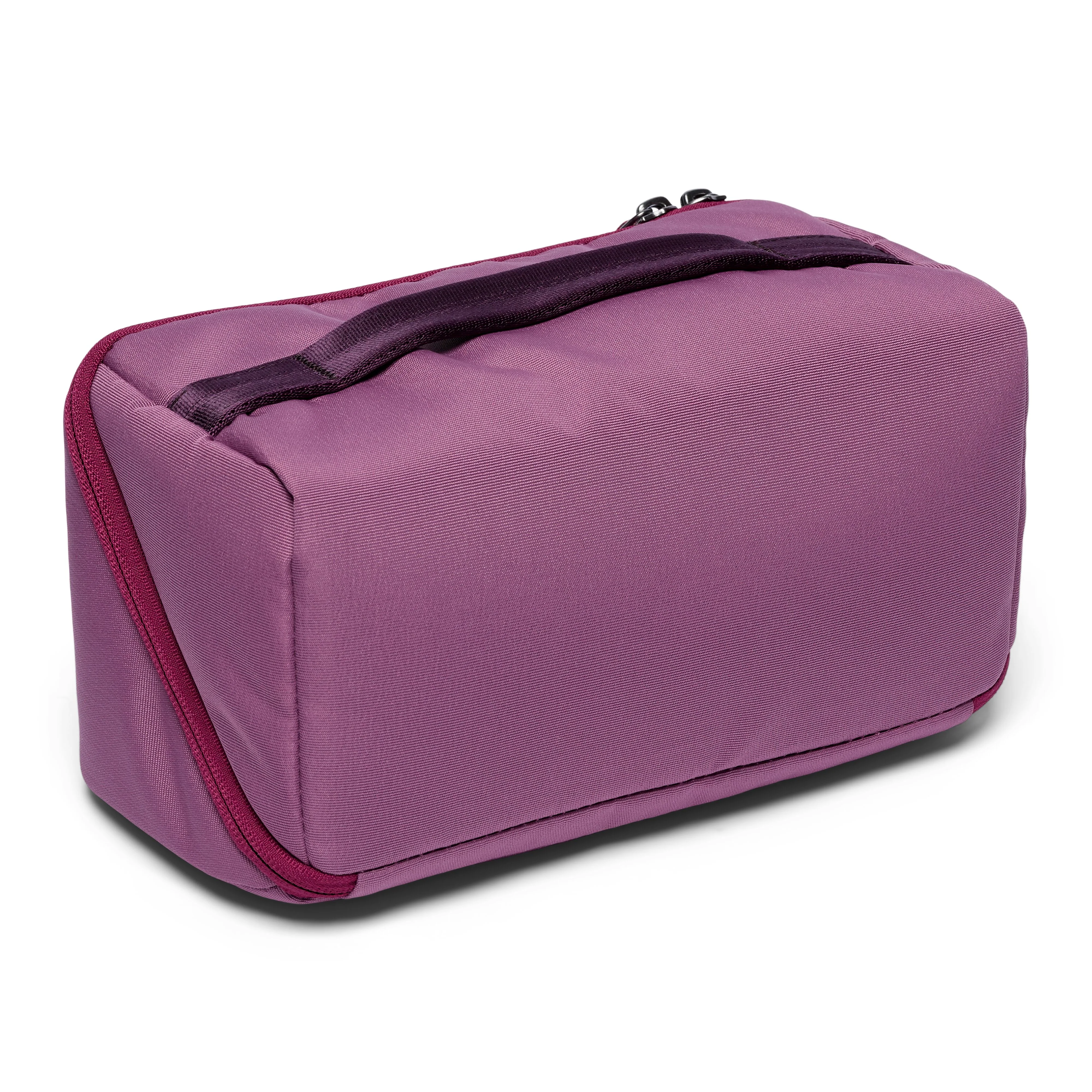 Toiletry Kit - Image 15
