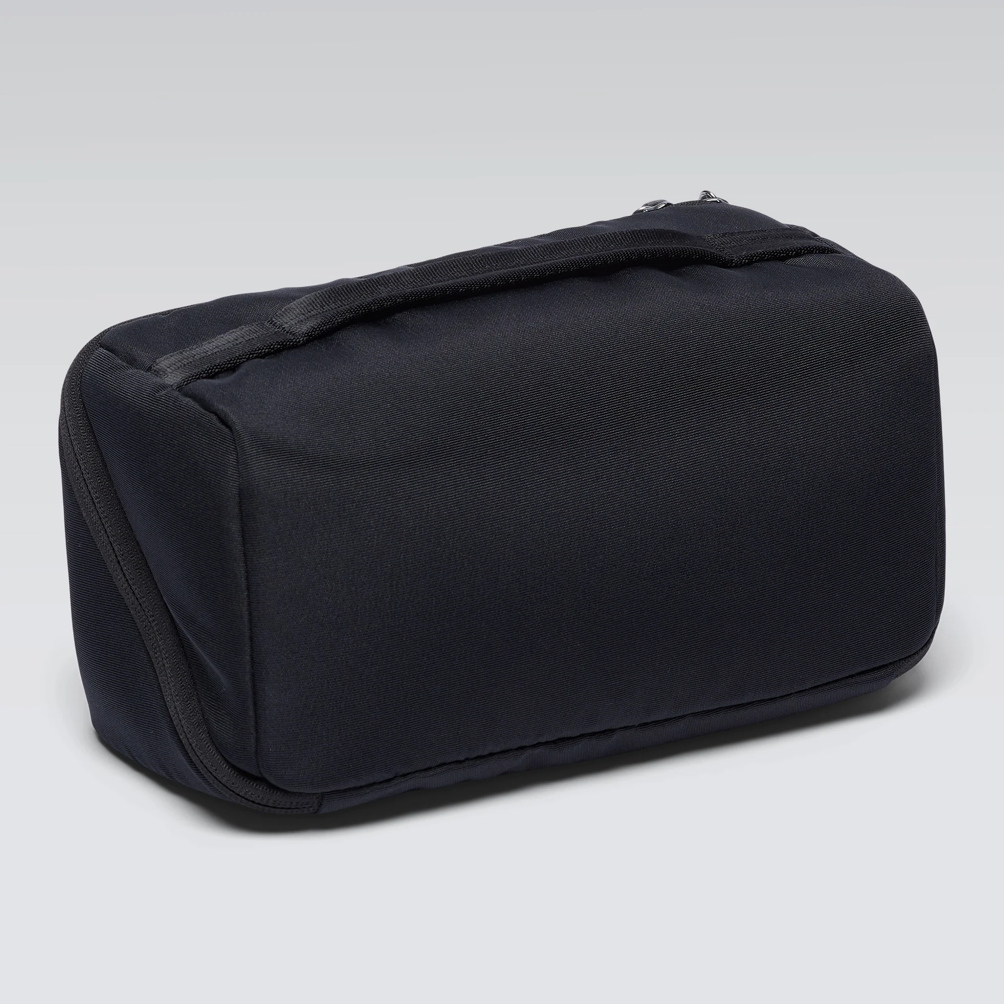 Toiletry Kit - Image 9