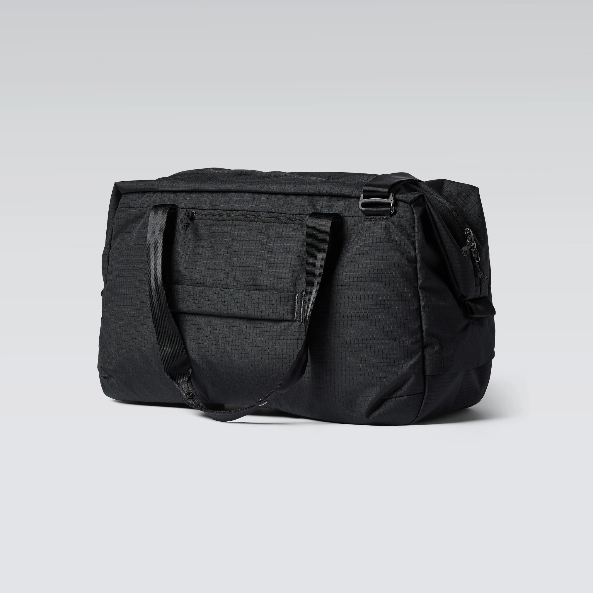 Viaje 45L Travel Duffel - Image 12