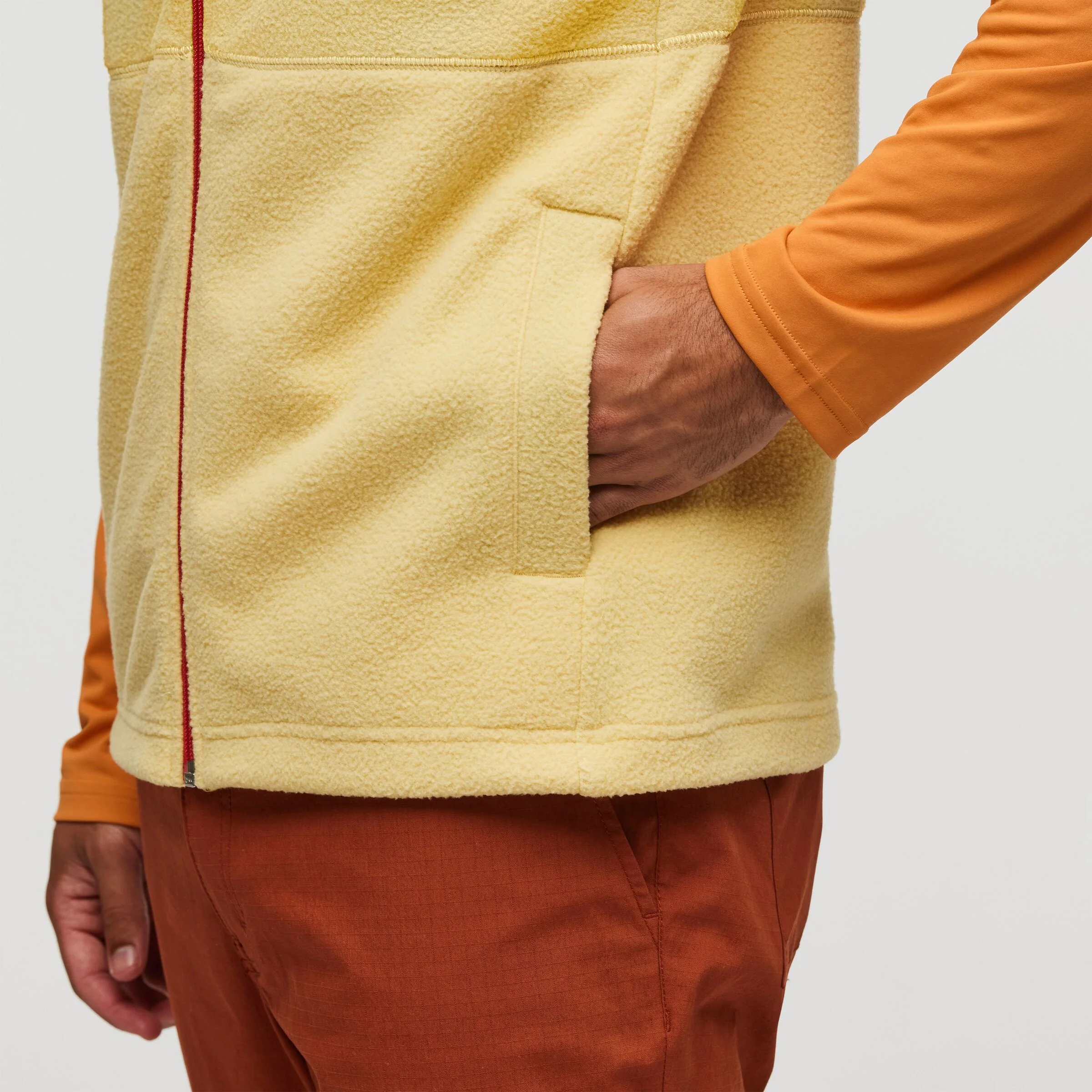 Abrazo Fleece - Image 5